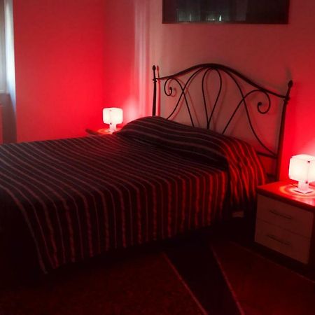 Perdiana House Apartment Genoa Bagian luar foto